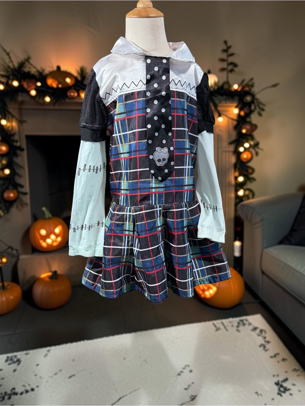 monster high Plaid Schoolgirl Dress with Polka Dot Tie and Light Blue Sleeves